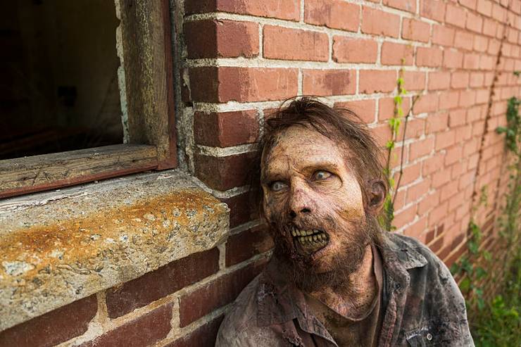 Meet Ezekiel & Shiva In New Walking Dead Photos from The Kingdom Meet Ezekiel & Shiva In New Walking Dead Photos from The Kingdom